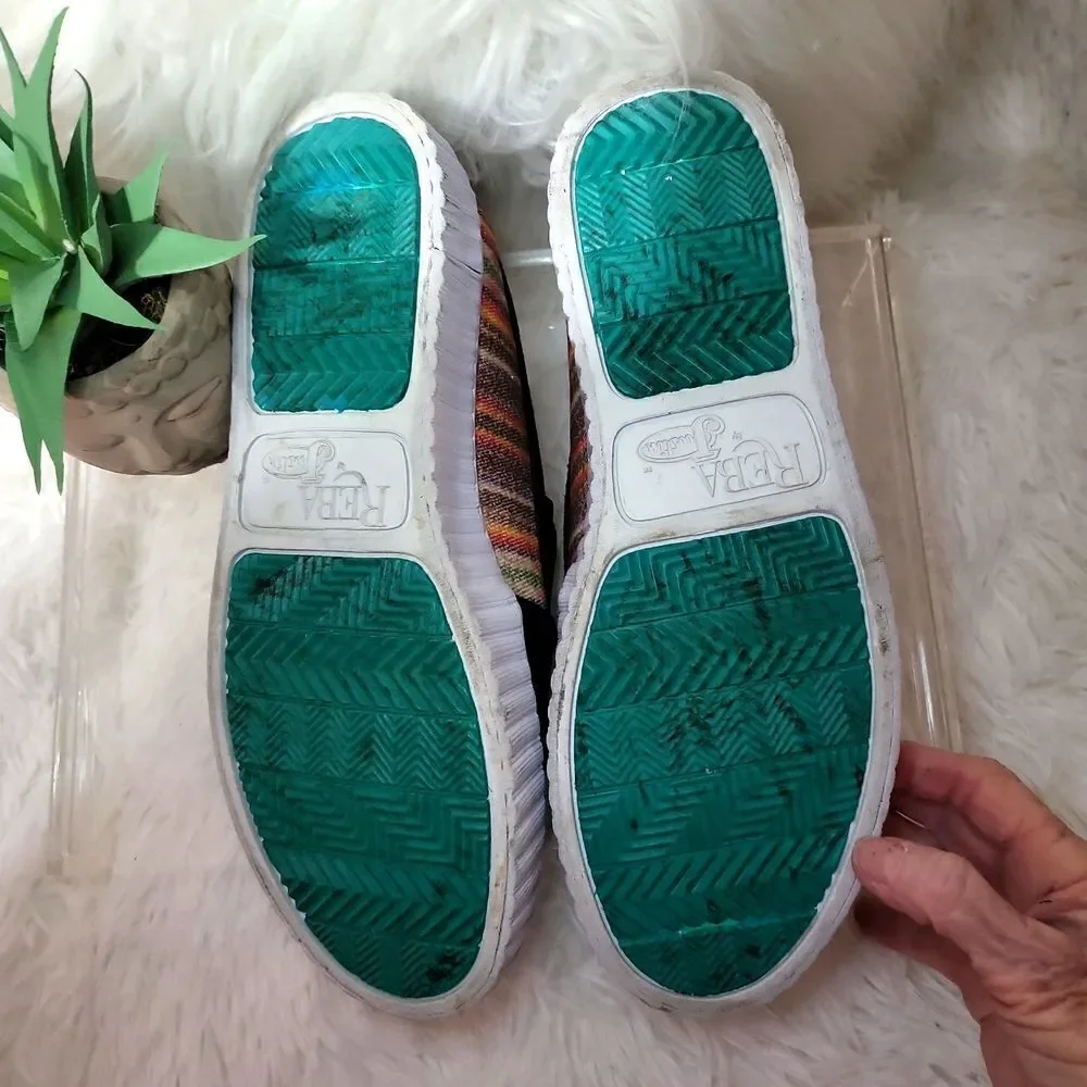 REBA, BY JUSTIN, HELEN SERAPE CASUAL SNEAKERS, NEW 2024! ONLY TRIED ON OUTSIDE